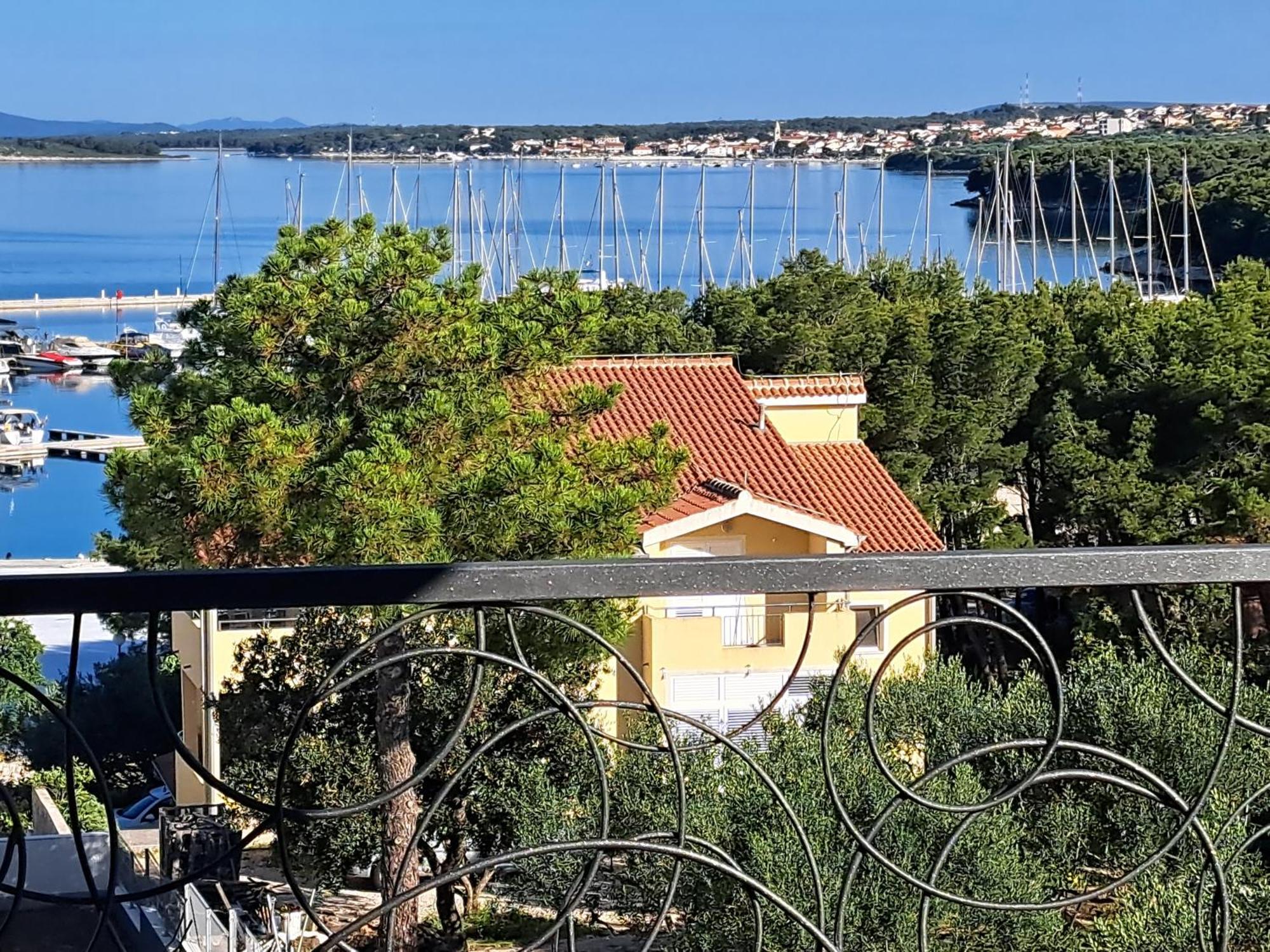 Oleandra Apartments Drage Dış mekan fotoğraf